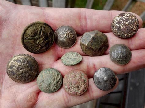 Metal detecting dating old buttons